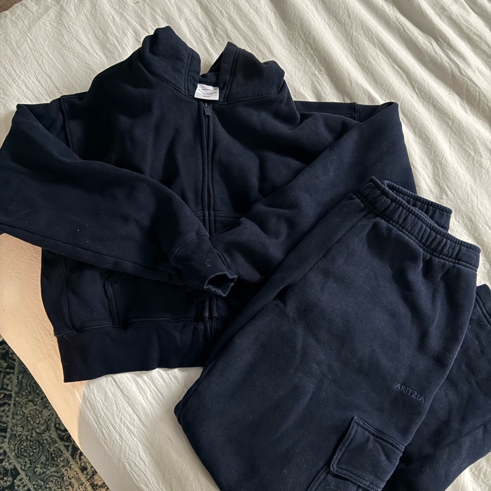 Aritzia Sweat Set - Admiral Navy